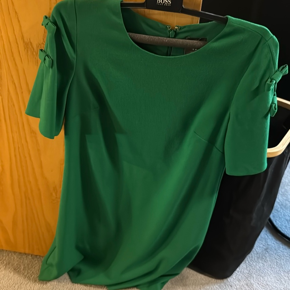 Vince Camuto Shift Dress Green Dress Bow Sleeves Classic Bright Crepe Dress Sz 2